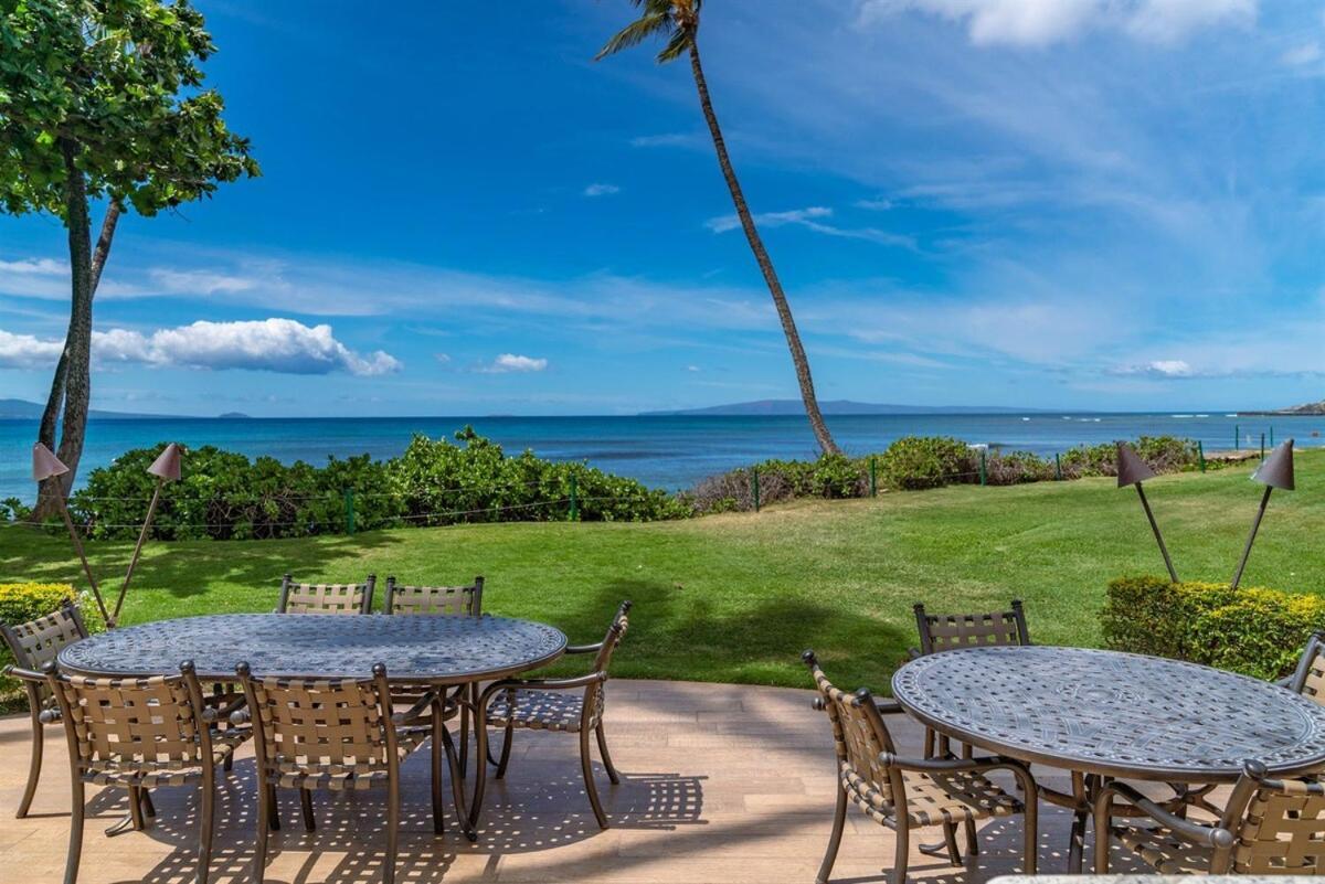 Direct Oceanfront—Fully Remodeled—Sleeps 6 Villa Wailuku Exterior photo