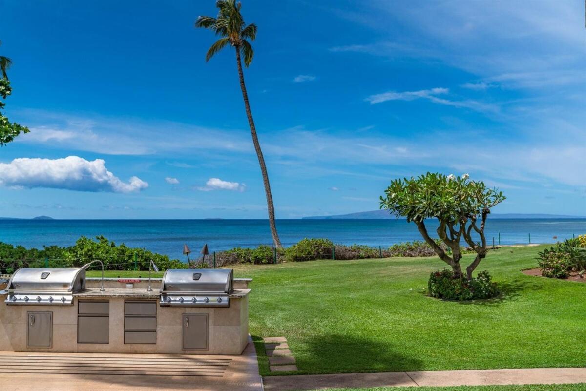 Direct Oceanfront—Fully Remodeled—Sleeps 6 Villa Wailuku Exterior photo